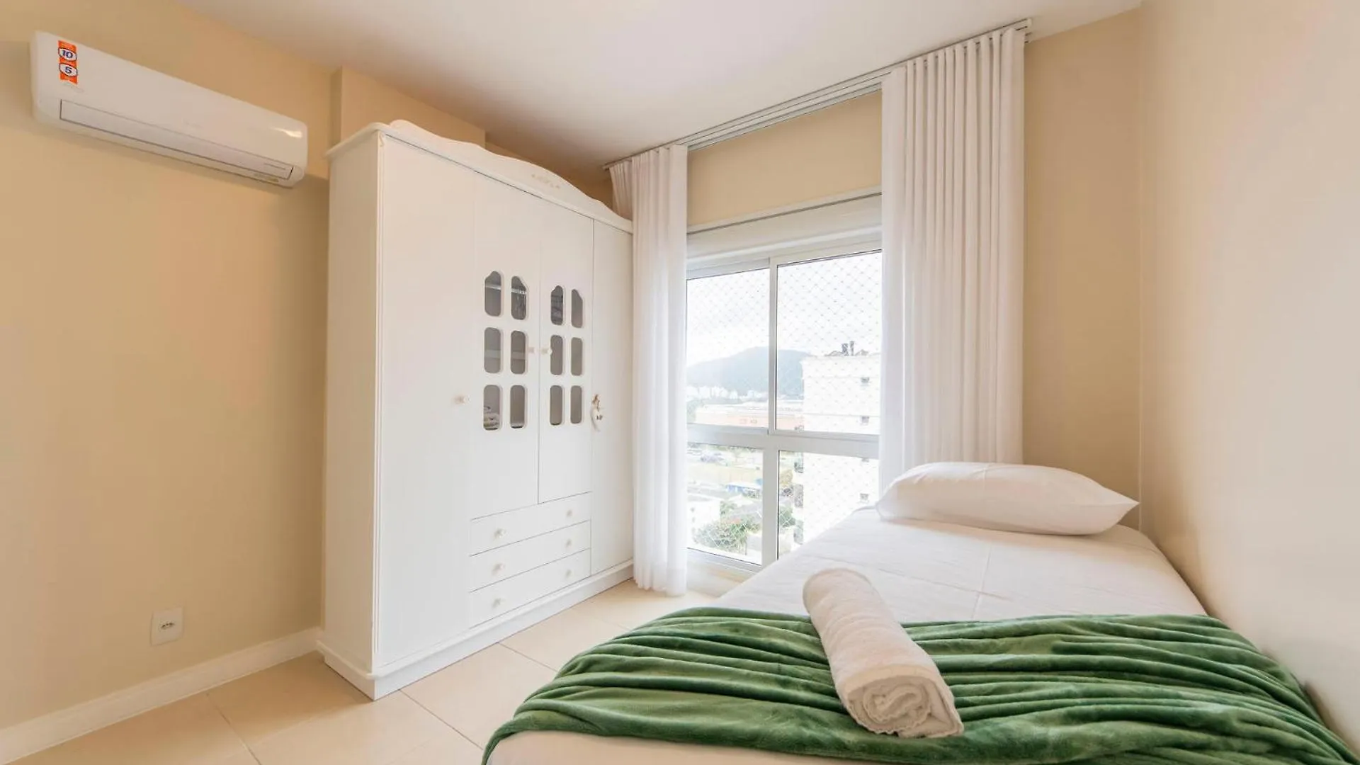 Apartment Apto Moderno Com Piscina E Academia Qn1439 Florianopolis