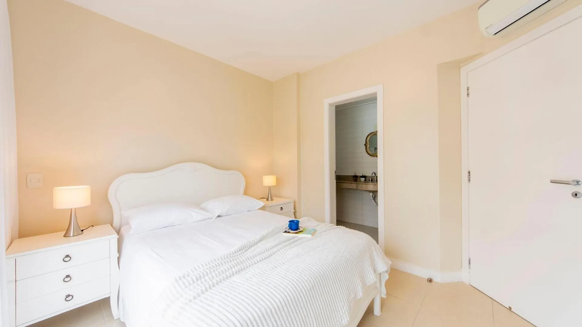 Apto Moderno Com Piscina E Academia Qn1439 Florianopolis Apartment